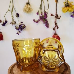 Set of 2 Anchor Hocking 1960s cups